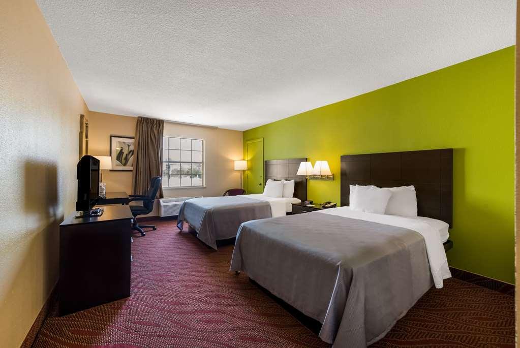 Quality Inn Airport Woodson Terrace Δωμάτιο φωτογραφία