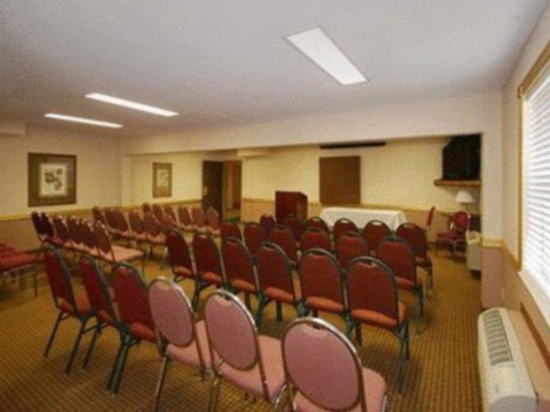 Quality Inn Airport Woodson Terrace Εξωτερικό φωτογραφία